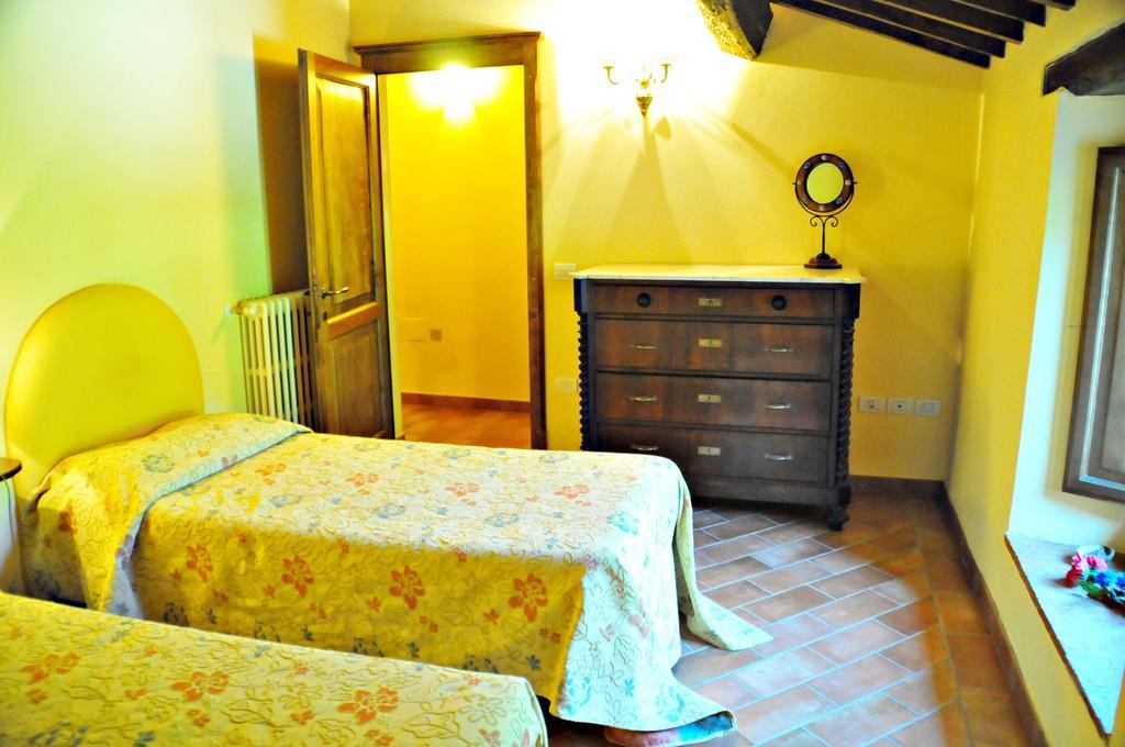 Agriturismo Popolano Di Sotto Марраді Номер фото